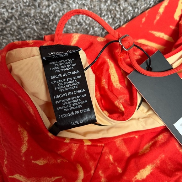🌞👙NWT Dolce Vita T-Back One Piece Chevron Print Swimsuit in Orange and Gold, M - Picture 5 of 6